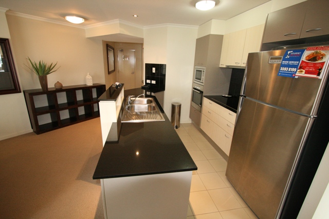 Budds Beach -
Luxury Apartment Living Picture 3