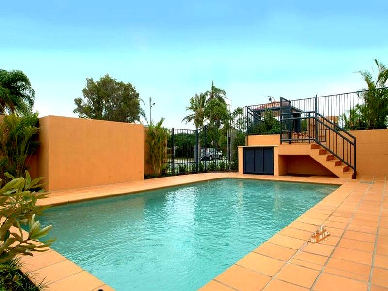 A Rare Offering - Oversize 1brm with Huge Alfresco Terrace - Open 06.06.09 @ 12.20pm Picture A Rare Offering - Oversize 1brm with Huge Alfresco Terrace - Open 06.06.09 @ 12.20pm Picture