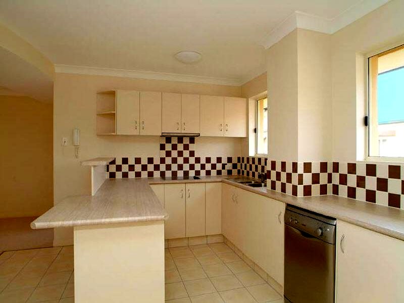 A Rare Offering - Oversize 1brm with Huge Alfresco Terrace - Open 06.06.09 @ 12.20pm Picture A Rare Offering - Oversize 1brm with Huge Alfresco Terrace - Open 06.06.09 @ 12.20pm Picture