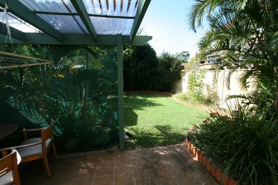 WOW! YOUR OWN BACKYARD Picture