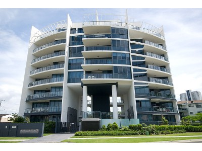 TRUE CHIC LIFESTYLE WITH 166sqm OF SHEER LUXURY Picture TRUE CHIC LIFESTYLE WITH 166sqm OF SHEER LUXURY Picture