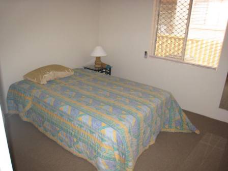 One Bedroom Units Don't Come Much Bigger Than This!!! PART FURNISHED - Open 15.10.09 @ 3.40pm & 17.10.09 @ 12pm Picture 3