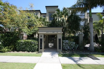 New York Style Apartment on Chevron Island Picture New York Style Apartment on Chevron Island Picture