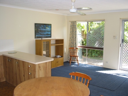 BIGGER is BETTER!! Oversized one bedroom apartment!! Open 19.10.09 @ 4.00pm Picture 1