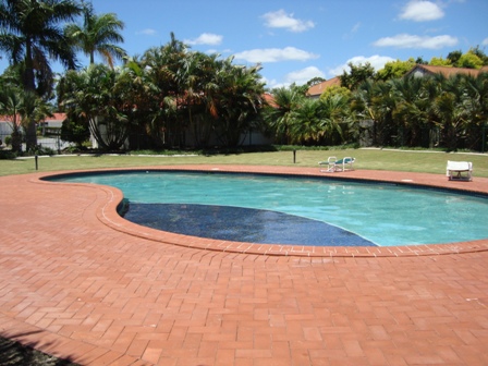 Secure! Spacious! Swimming Pool! Open 26.10.09 @ 5.20pm Picture 1