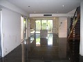 Superb and Spacious Modern Chevron Villa - Available 15th Dec 09 Picture