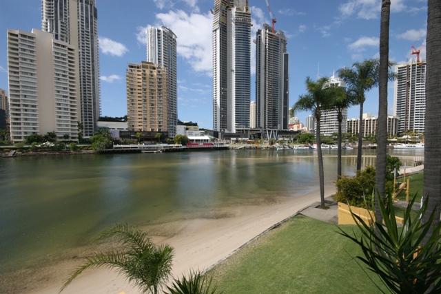 GROOVY BABY, YEAH!! Picture 1