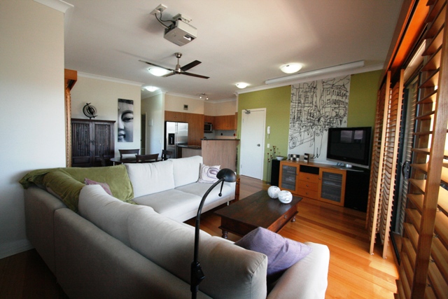 ONE WITH THE LOT Picture 2