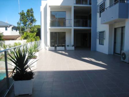 Luxury Chevron Apartment with MASSIVE Private Roof Terrace - Spectacular Views Picture 3