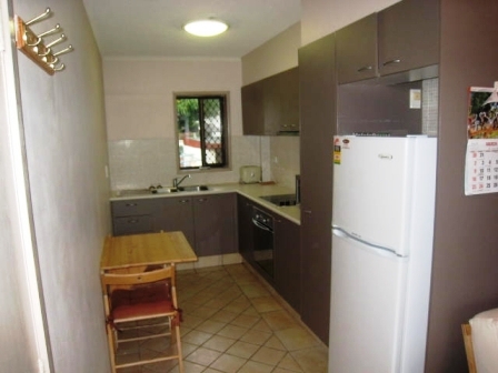 Come Check Me Out! Stylish Furnished Apartment! Picture 2