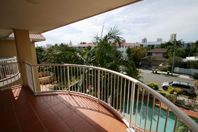 When Size Matters - Big & Beautiful 2brm with 2 car parks! Open 17.12.09 @ 4.45pm & 19.12.09 @ 11.20am Picture When Size Matters - Big & Beautiful 2brm with 2 car parks! Open 17.12.09 @ 4.45pm & 19.12.09 @ 11.20am Picture