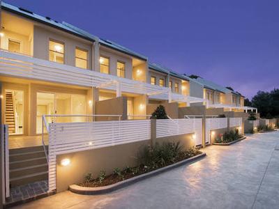 PERFECTLY SECLUDED & INNOVATIVELY DESIGNED Picture