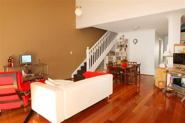 AMAZING LOFT APARTMENT WITH OWN CINEMA Picture 3