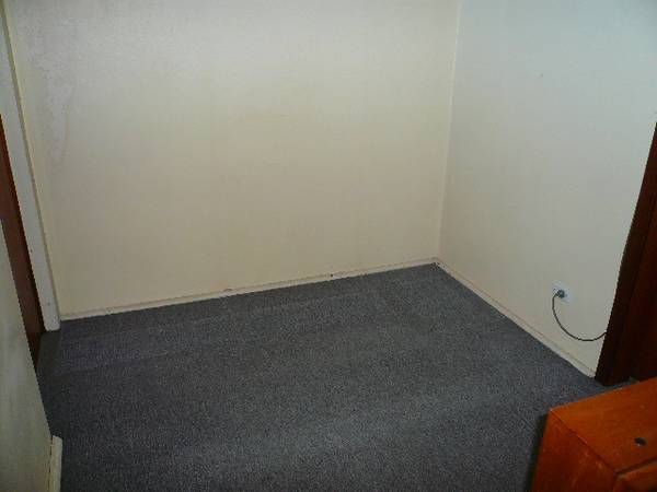 3 PROFESSIONAL INTERCONNECTING ROOMS Picture