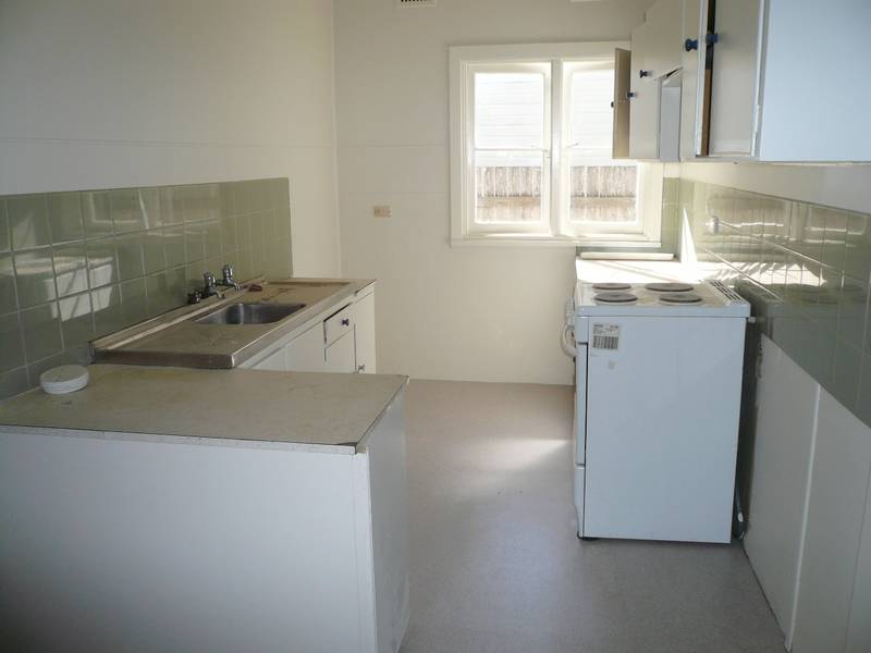 BUDGET BUSTER Picture 3