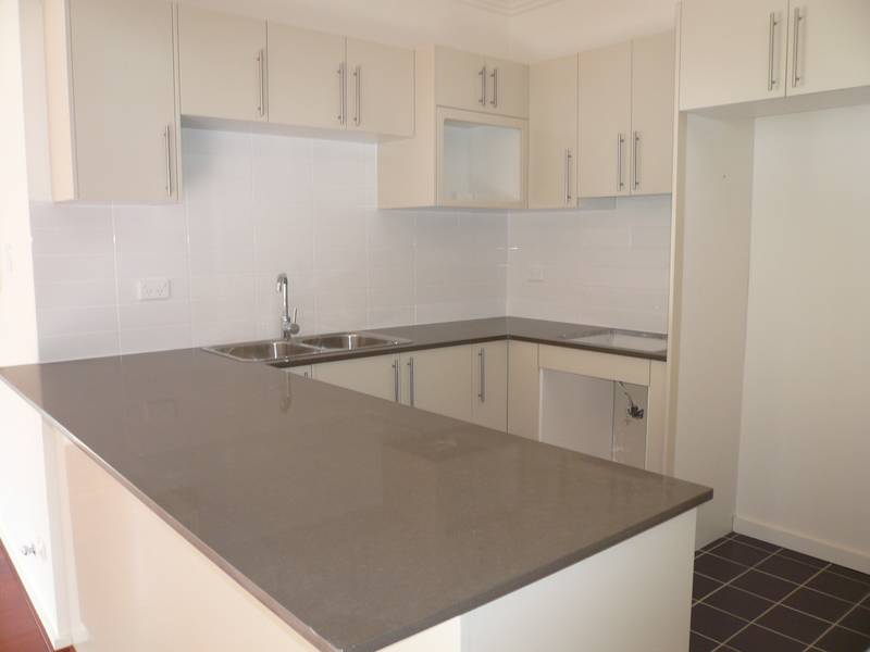 BOUTIQUE COMPLEX HIGH STANDARD Picture 3