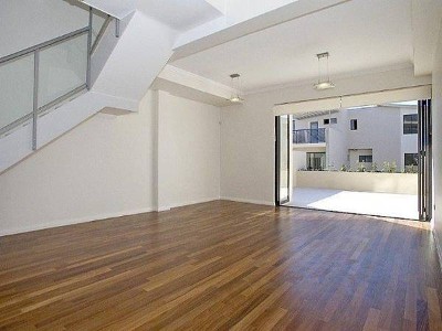 KINGFISHER COVE Picture