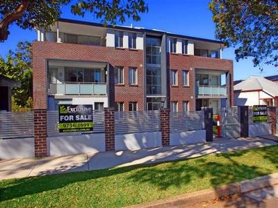 Unique Loft Apartment Picture