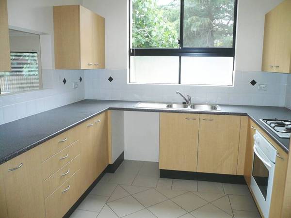 ENTERTAINERS DELIGHT Picture