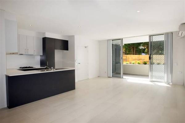 SOLD SOLD SOLD Picture