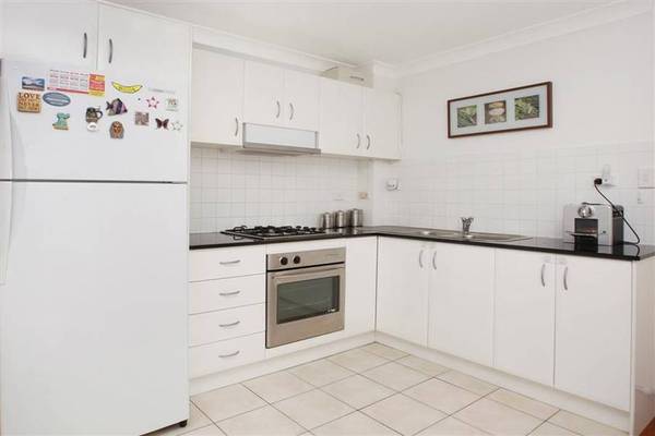 Garden Apartment with Private Oasis Picture 3