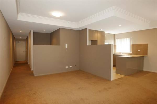 IMPRESSIVE & SECLUDED Picture 1