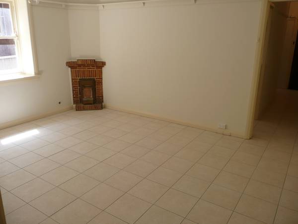 BOUTIQUE - RENOVATED - OPPOSITE STATION Picture BOUTIQUE - RENOVATED - OPPOSITE STATION Picture