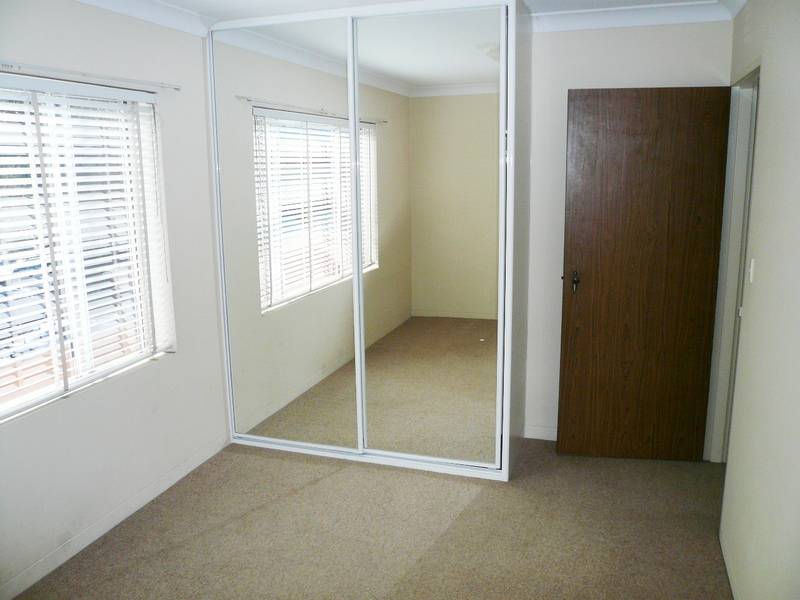 IN THE HEART OF STRATHFIELD! Picture 3