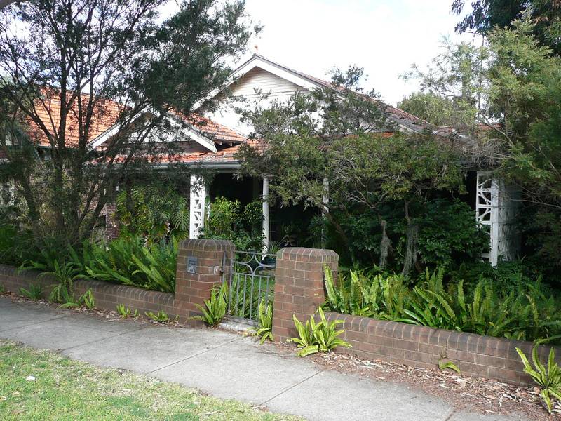 2 BEDROOM PART HOME! Picture 1