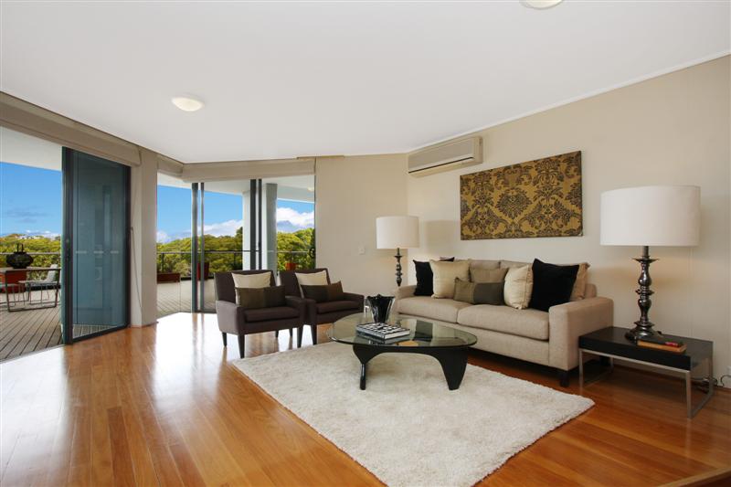 Mortgagee Auction - Simply Stunning - AUCTION THIS SATURDAY 3.30PM ON SITE Picture 2