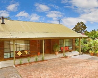Open plan living and dining, leafy bush outlook! Picture