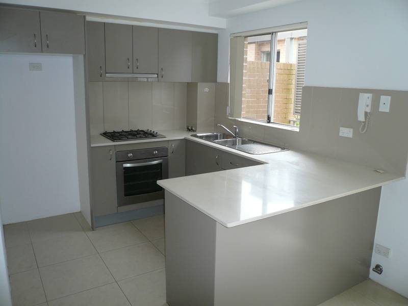 TOWNHOUSE STYLE LIVING Picture TOWNHOUSE STYLE LIVING Picture