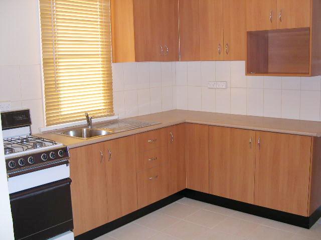 RENOVATED & READY FOR YOU Picture 2