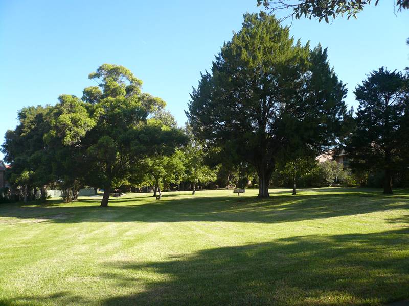 SECLUDED & SPACIOUS Picture