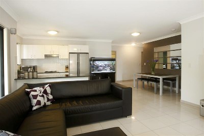 Impressive, Spacious & Private Picture