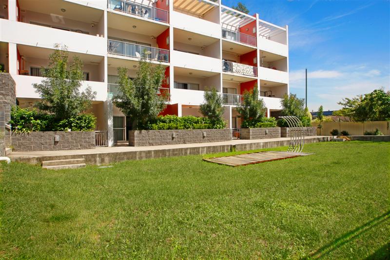 Sold Sold Sold Picture 1