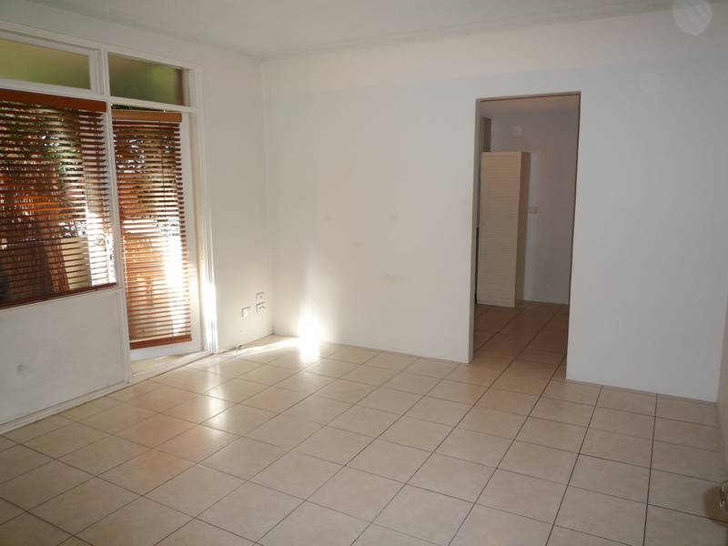 READY & WAITING Picture 2