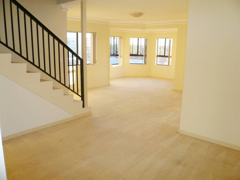 SOLD OPEN HOME CANCELLED Picture 2