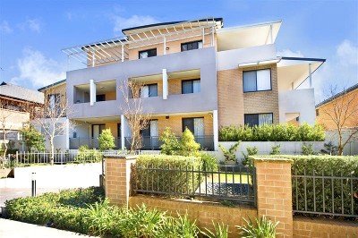 Top Floor, Corner Position, North Facing Picture