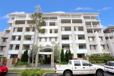 Top Floor, Open Plan In Napoli Building Picture