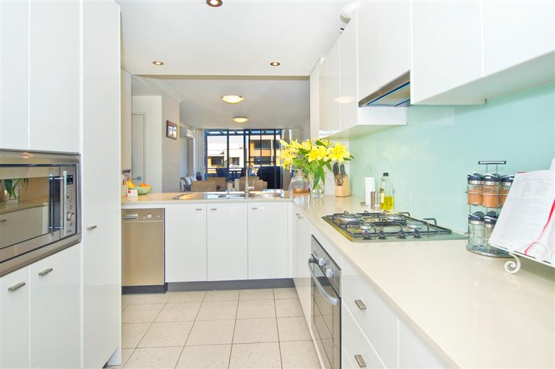 Top Floor, Open Plan In Napoli Building Picture 2