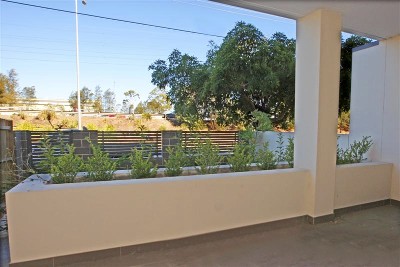 Ground Floor Unit With Extra Large Courtyard Picture
