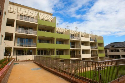 AS NEW, TOWN HOUSE STYLED UNIT Picture AS NEW, TOWN HOUSE STYLED UNIT Picture