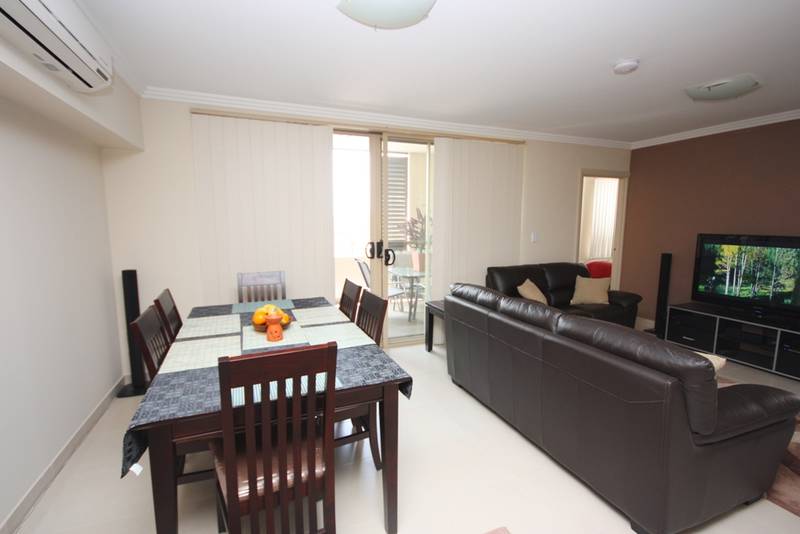 LOVING LIFE Picture 3