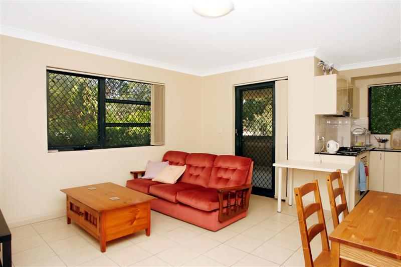 TILED, CONVENIENT,
AFFORDABLE Picture 3