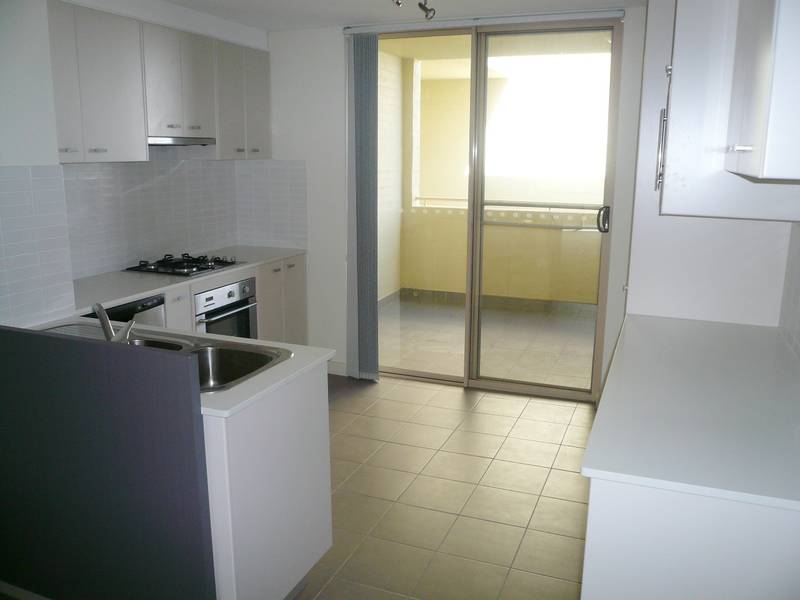 GRAND TORINO Picture 2