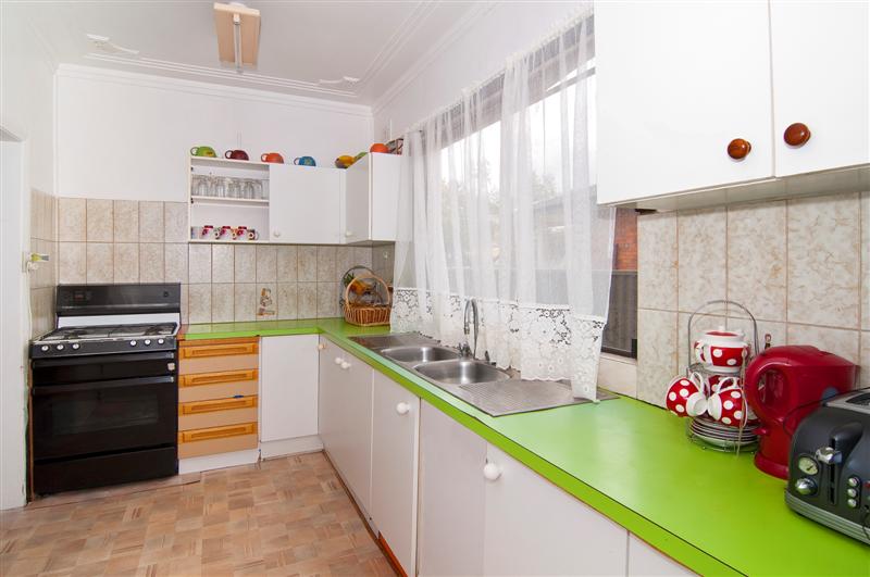 Great Start For The Young Family Picture 3