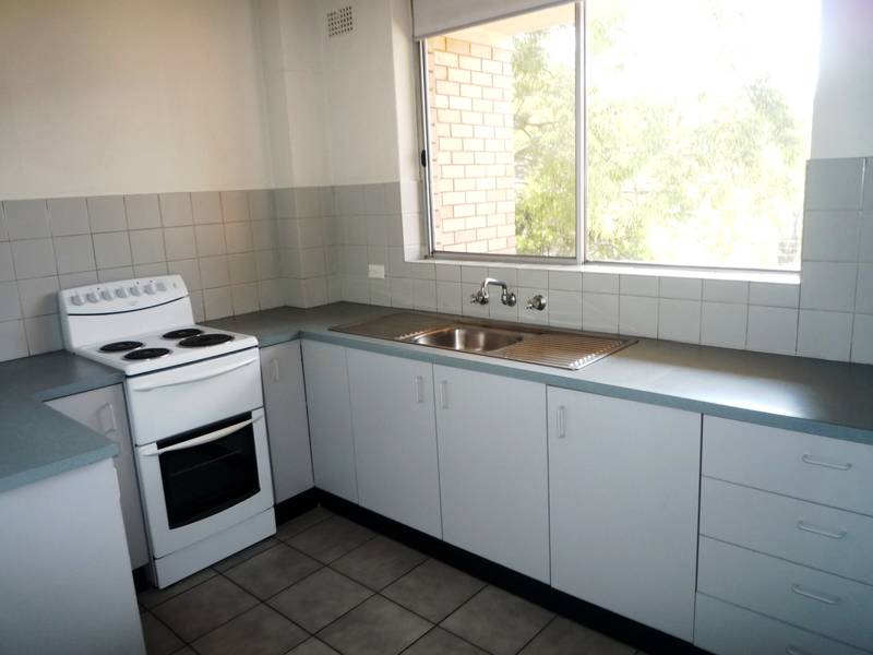 PEACEFUL, PRIVATE & PARK VIEWS Picture 2