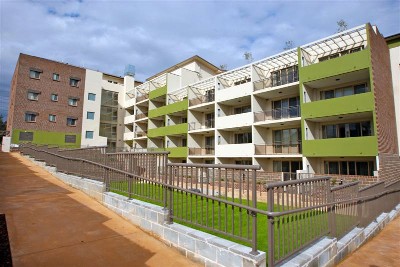 GROUND FLOOR SPLIT LEVEL APARTMENT Picture