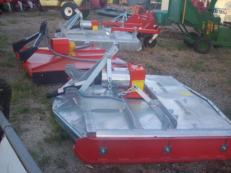 FARM MACHINERY AND EQUIPMENT SALES - BUSINESS AND FREEHOLD Picture 2